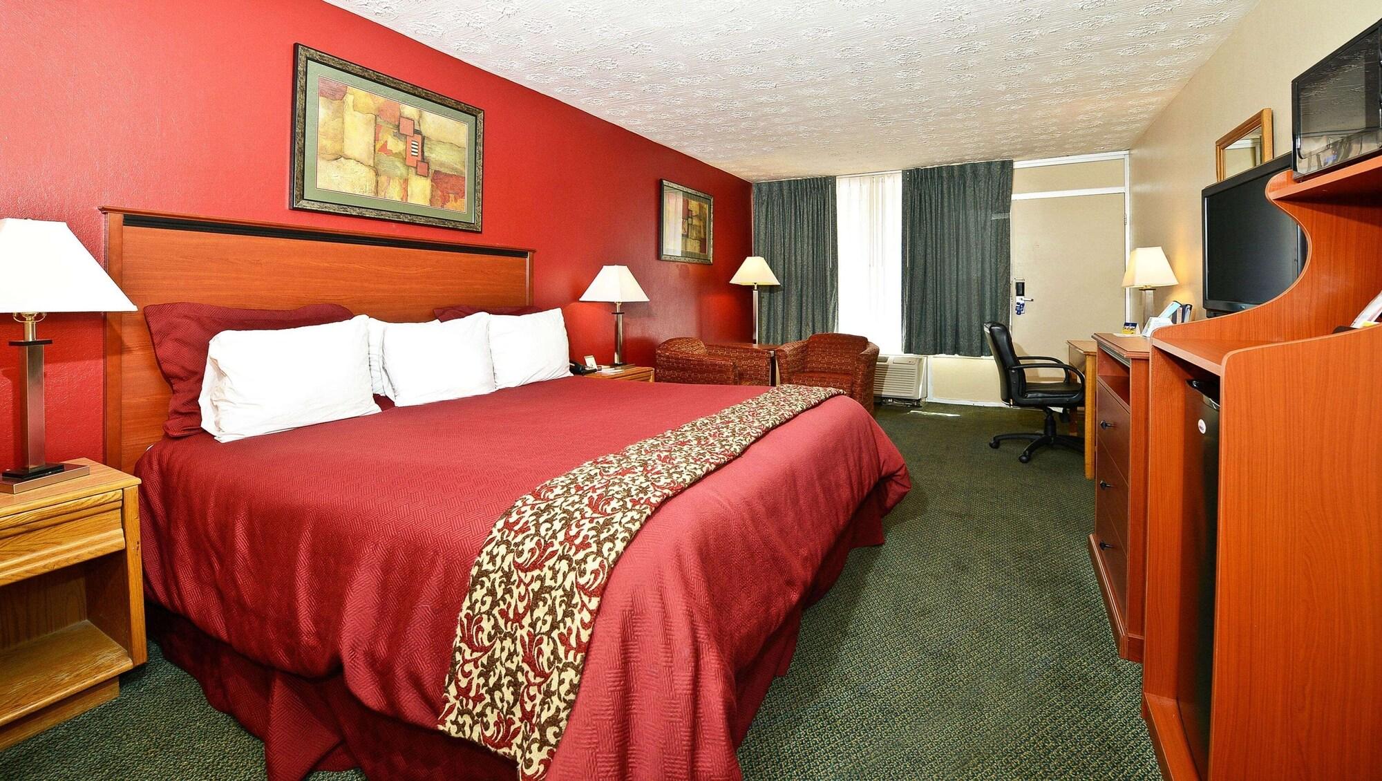 แม็คนูสัน โฮเต็ล เมาน์เท็นวิว Hotel โควิงตัน ภายนอก รูปภาพ